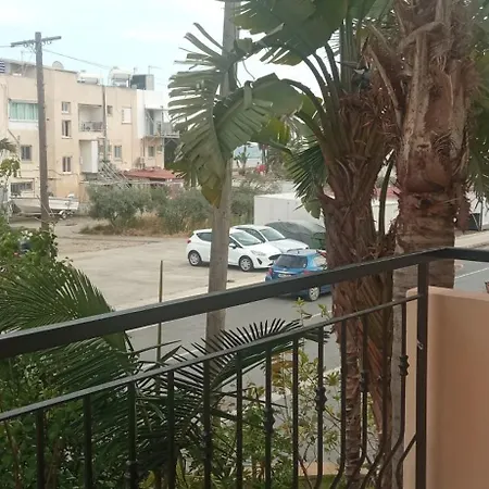 Apartment Seawalker Trible Bedroom Larnaca